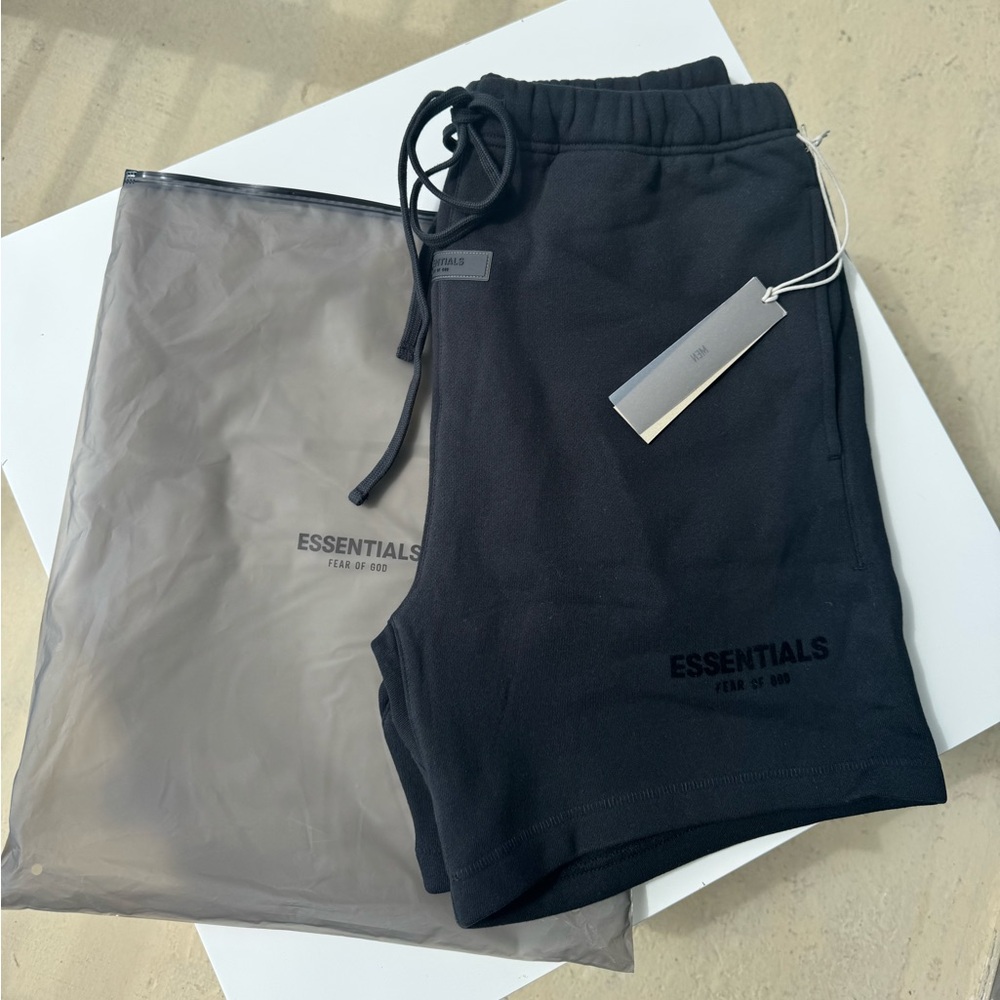 Essentials Black Athletic Men Shorts